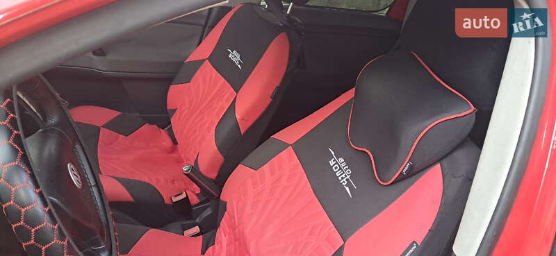 Хэтчбек Volkswagen Polo 2008 в Иршаве