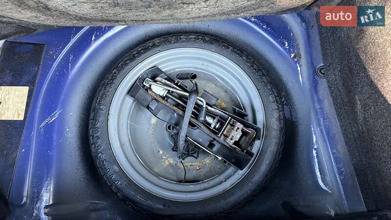 Хэтчбек Volkswagen Polo 1998 в Черновцах