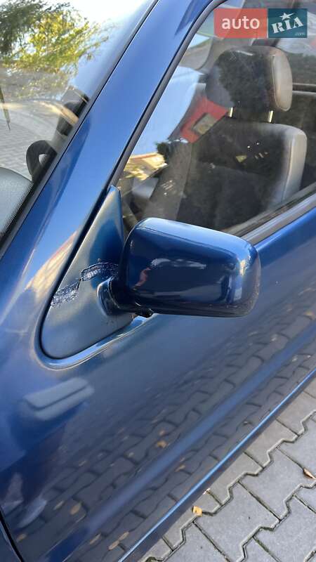 Хэтчбек Volkswagen Polo 1998 в Черновцах