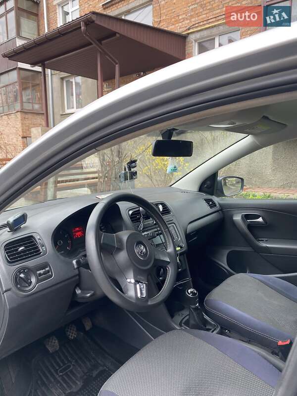 Седан Volkswagen Polo 2013 в Казатине