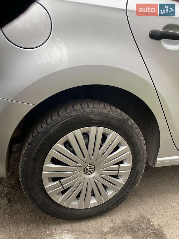 Седан Volkswagen Polo 2013 в Казатине