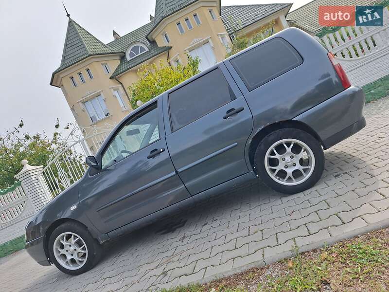 Volkswagen Polo 2001