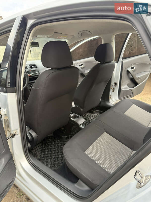 Седан Volkswagen Polo 2011 в Харькове