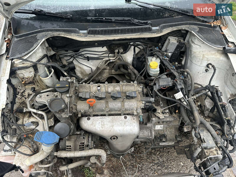 Седан Volkswagen Polo 2012 в Гребенках