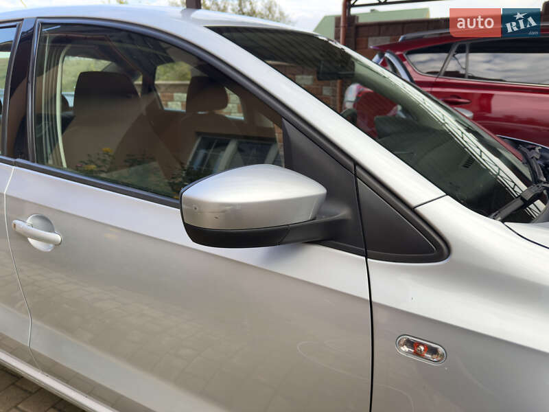 Седан Volkswagen Polo 2011 в Ровно фото 25 Седан Volkswagen Polo 2011 в Ровно