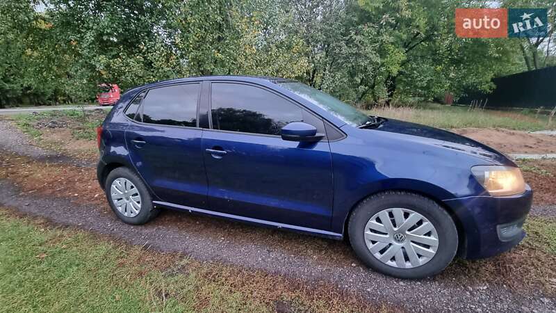 Хэтчбек Volkswagen Polo 2009 в Ромнах