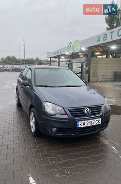 Хэтчбек Volkswagen Polo 2006 в Киеве