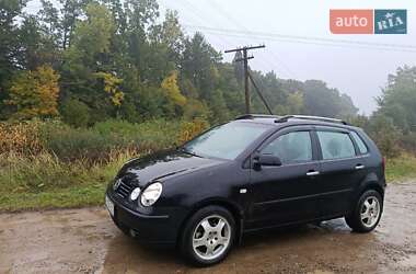 Хетчбек Volkswagen Polo 2002 в Чернівцях