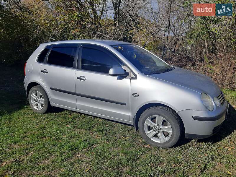 Хэтчбек Volkswagen Polo 2005 в Тальном