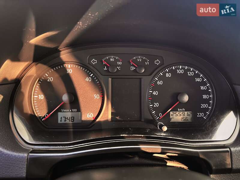 Хэтчбек Volkswagen Polo 2007 в Ровно