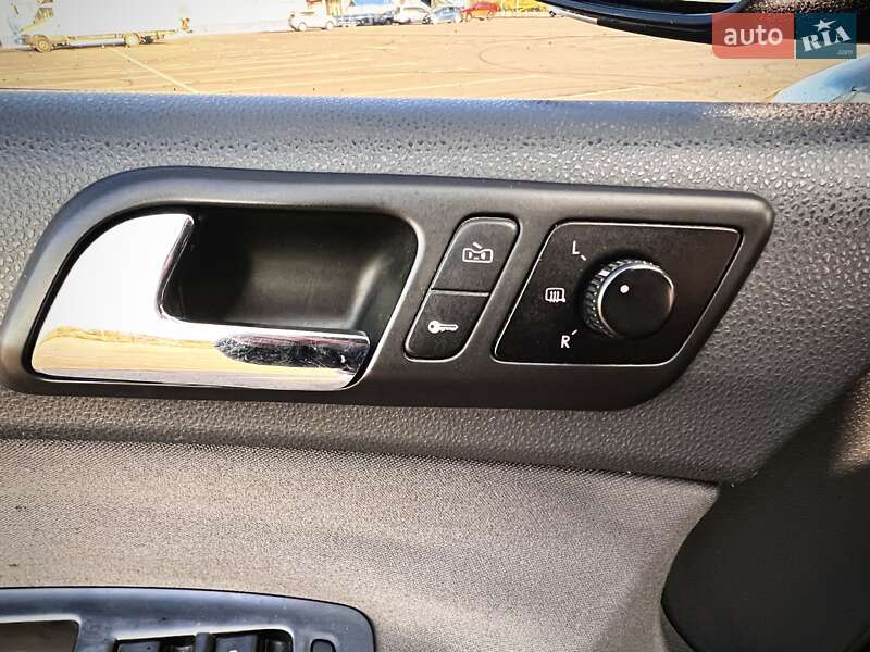 Хэтчбек Volkswagen Polo 2007 в Ровно