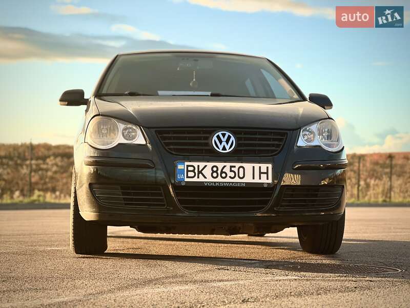 Хэтчбек Volkswagen Polo 2007 в Ровно