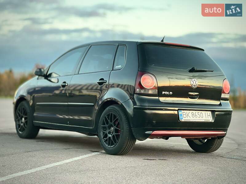 Хэтчбек Volkswagen Polo 2007 в Ровно