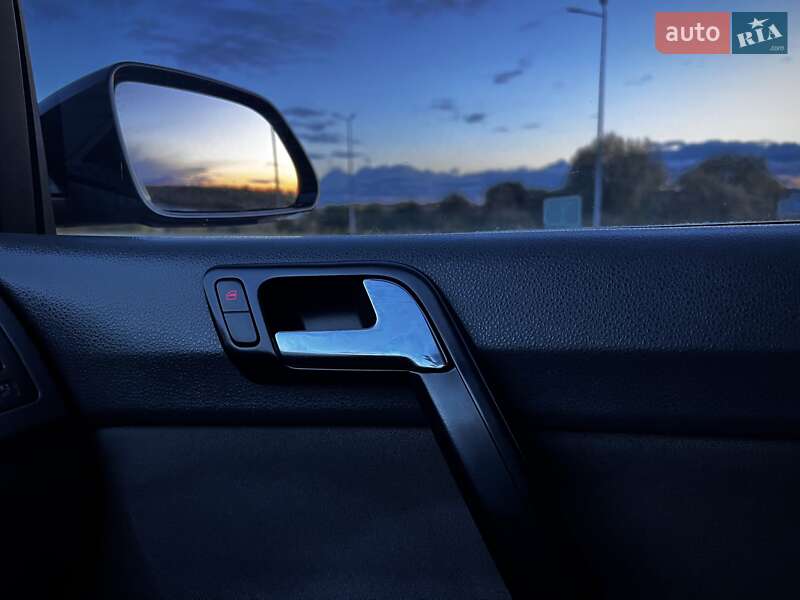 Хэтчбек Volkswagen Polo 2007 в Ровно