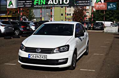 Седан Volkswagen Polo 2019 в Черкасах
