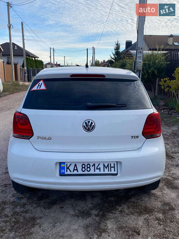 Хэтчбек Volkswagen Polo 2014 в Киеве