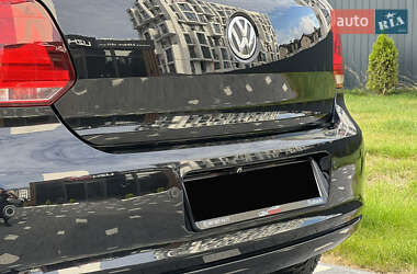 Хэтчбек Volkswagen Polo 2010 в 