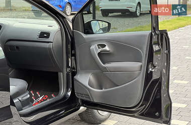 Хэтчбек Volkswagen Polo 2010 в 