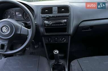 Седан Volkswagen Polo 2012 в 