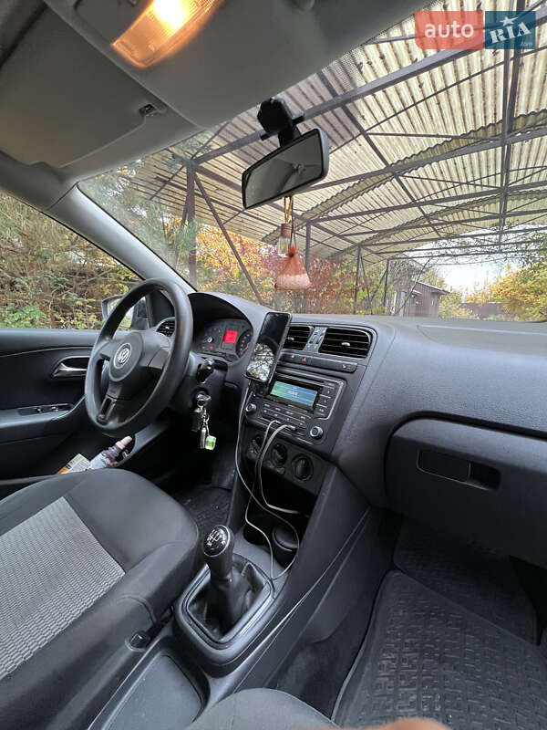 Седан Volkswagen Polo 2013 в Ставищі