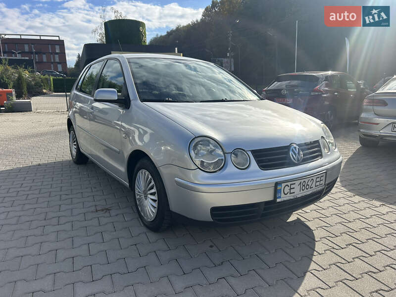 Хэтчбек Volkswagen Polo 2005 в Черновцах