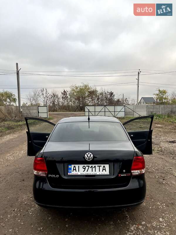 Седан Volkswagen Polo 2013 в Ставищі
