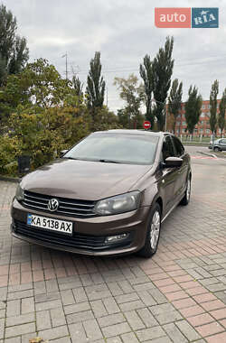 Седан Volkswagen Polo 2018 в Киеве