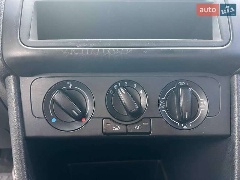 Хэтчбек Volkswagen Polo 2011 в Львове фото 26 Хэтчбек Volkswagen Polo 2011 в Львове