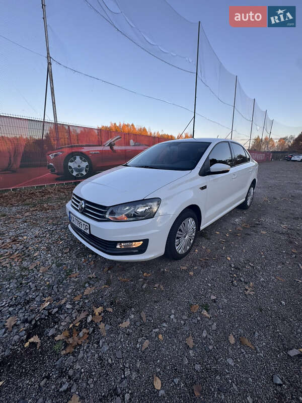 Хэтчбек Volkswagen Polo 2019 в Киеве