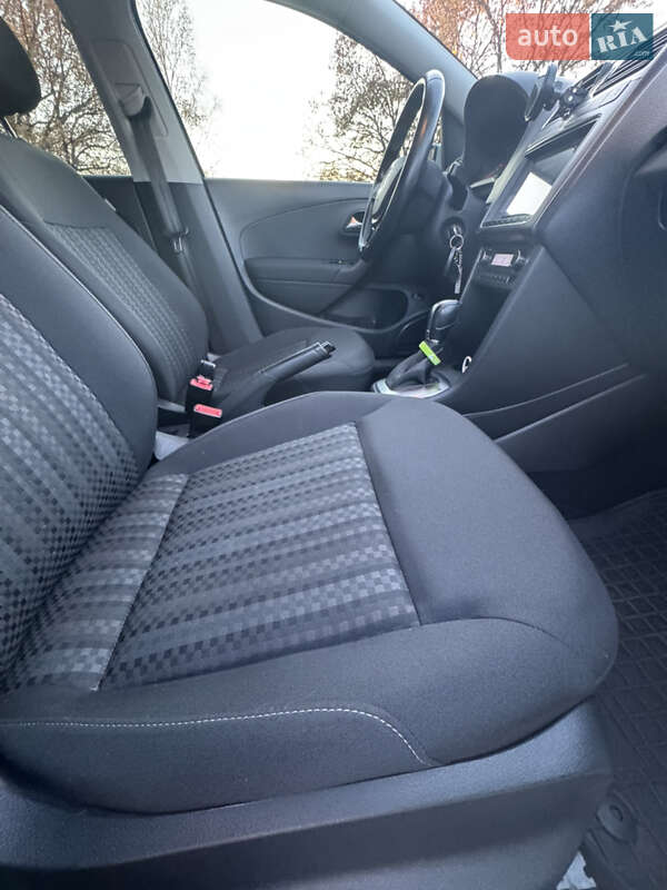 Хэтчбек Volkswagen Polo 2019 в Киеве