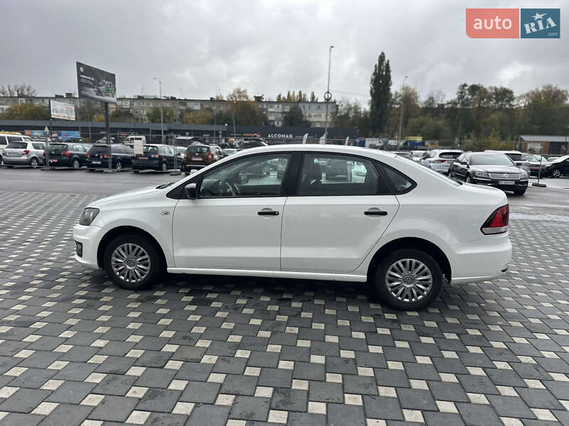 Седан Volkswagen Polo 2019 в Полтаве