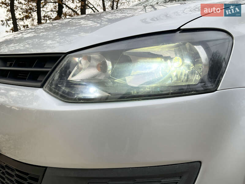 Хэтчбек Volkswagen Polo 2011 в Сумах фото 15 Хэтчбек Volkswagen Polo 2011 в Сумах