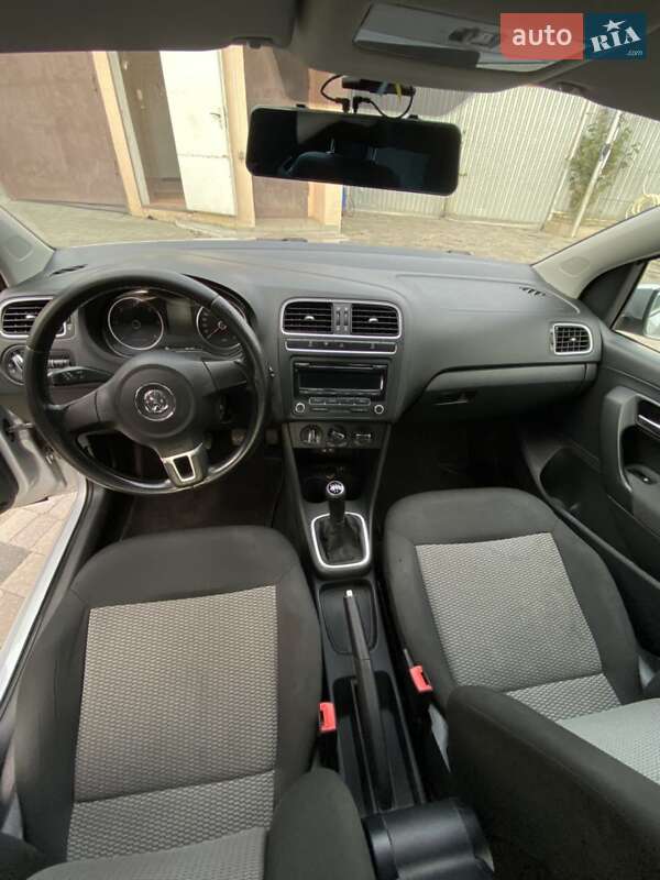 Хэтчбек Volkswagen Polo 2012 в Черкассах