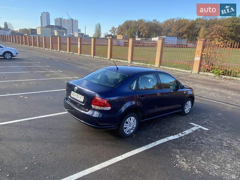 Седан Volkswagen Polo 2013 в Киеве фото 15 Седан Volkswagen Polo 2013 в Киеве