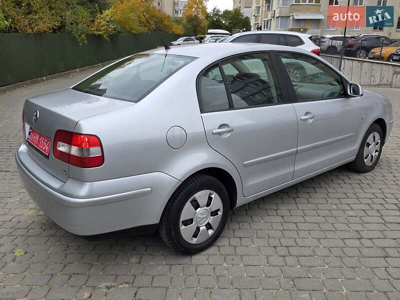Хэтчбек Volkswagen Polo 2004 в Тернополе