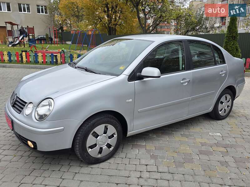Хэтчбек Volkswagen Polo 2004 в Тернополе