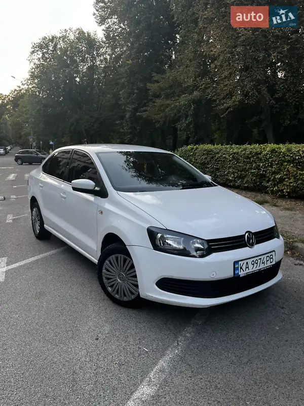 Volkswagen Polo 2012 VIN XW8ZZZ61ZDG033983 фото оголошення 28 з 59