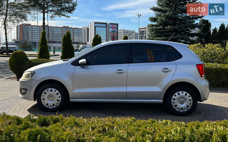 Хэтчбек Volkswagen Polo 2010 в Львове