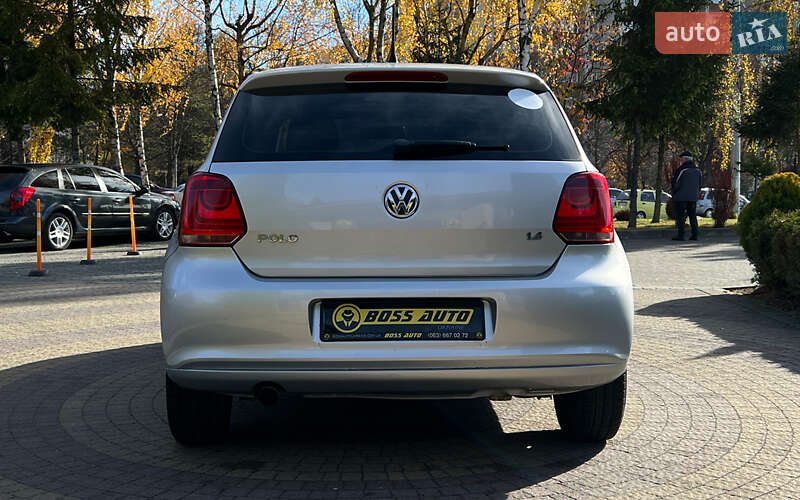 Хэтчбек Volkswagen Polo 2010 в Львове