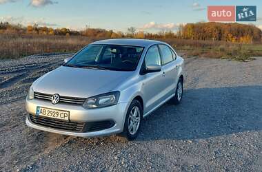 Седан Volkswagen Polo 2013 в Виннице