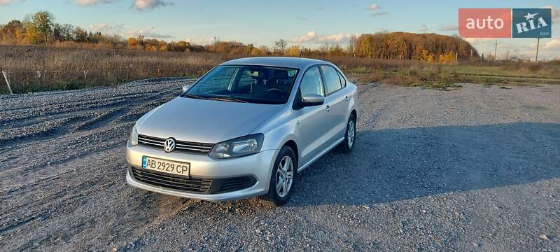 Седан Volkswagen Polo 2013 в Виннице фото Седан Volkswagen Polo 2013 в Виннице
