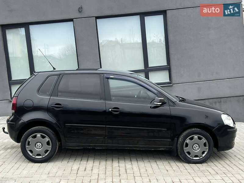 Хетчбек Volkswagen Polo 2006 в Тернополі