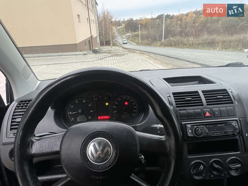 Хетчбек Volkswagen Polo 2006 в Тернополі