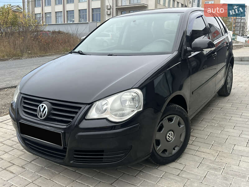 Хетчбек Volkswagen Polo 2006 в Тернополі