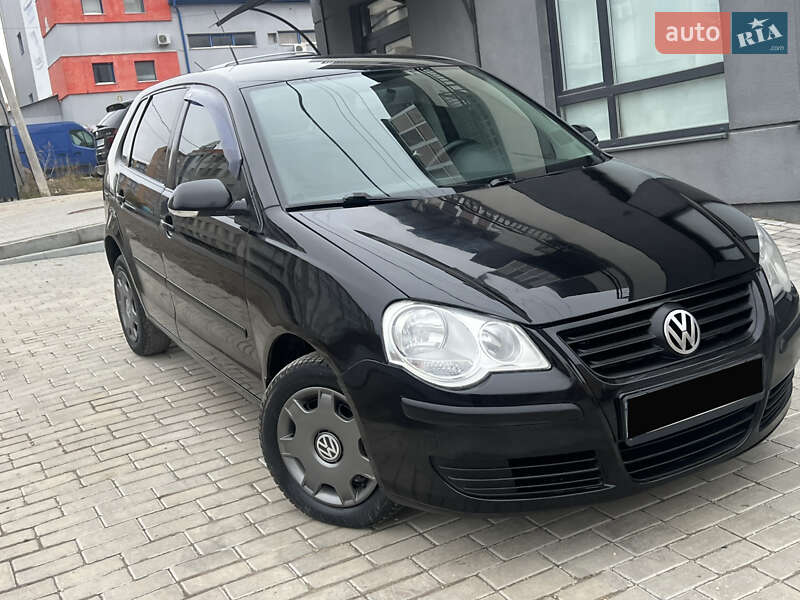 Хетчбек Volkswagen Polo 2006 в Тернополі