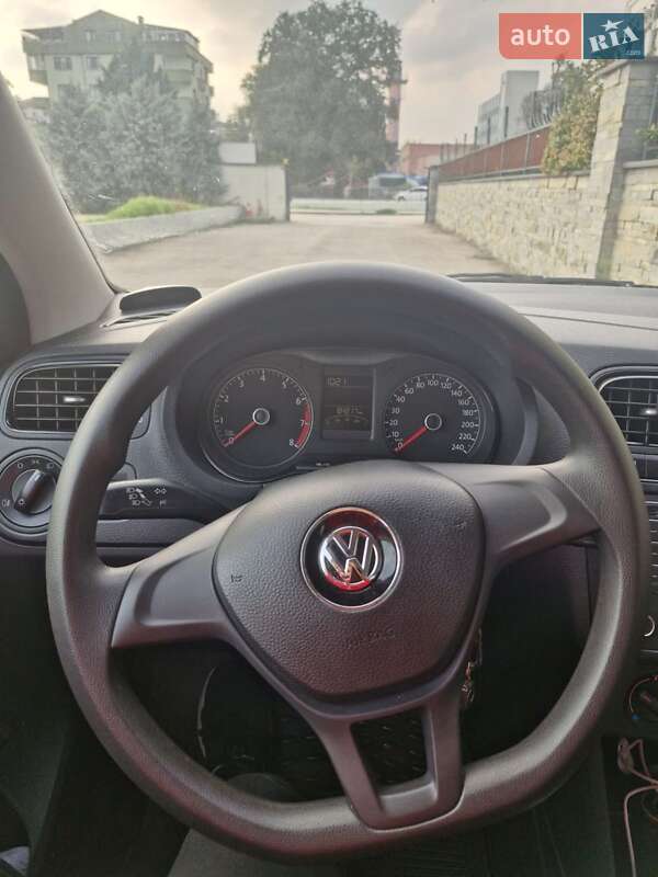 Седан Volkswagen Polo 2016 в Киеве фото 4 Седан Volkswagen Polo 2016 в Киеве