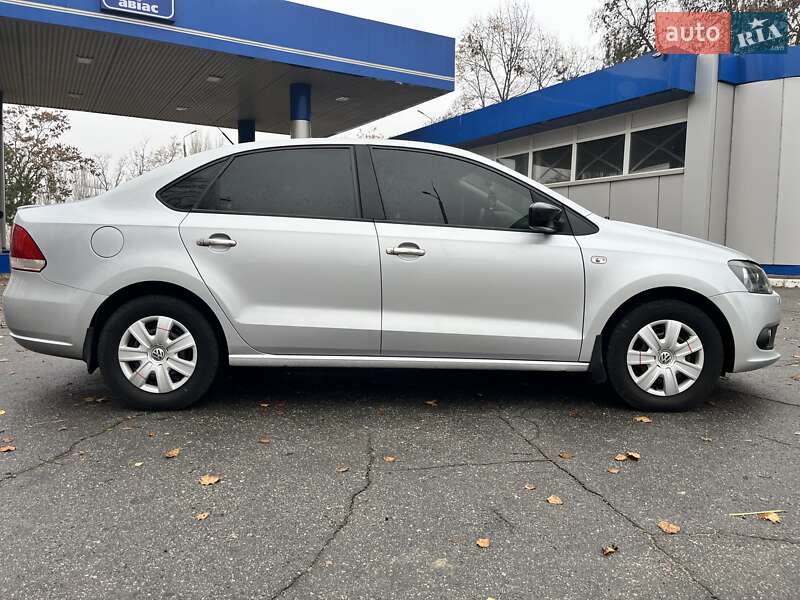 Седан Volkswagen Polo 2012 в Запорожье фото 9 Седан Volkswagen Polo 2012 в Запорожье