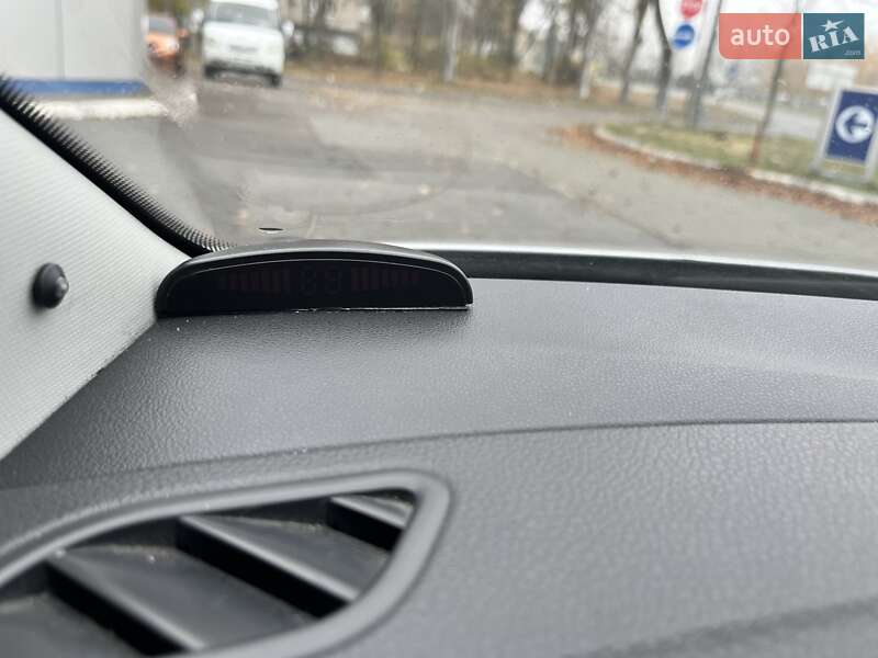 Седан Volkswagen Polo 2012 в Запорожье фото 18 Седан Volkswagen Polo 2012 в Запорожье