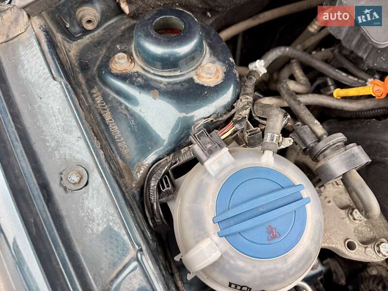 Хэтчбек Volkswagen Polo 2003 в Киеве