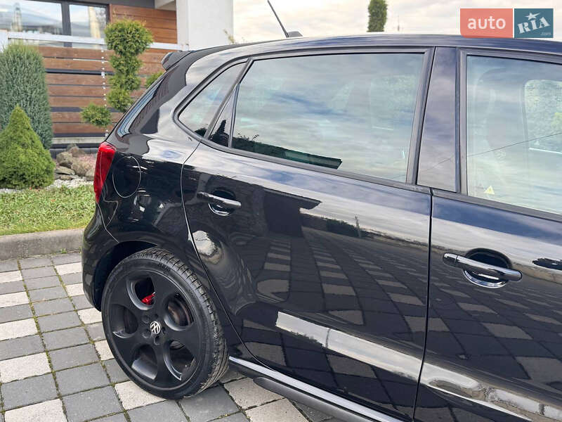 Хетчбек Volkswagen Polo 2011 в Стрию